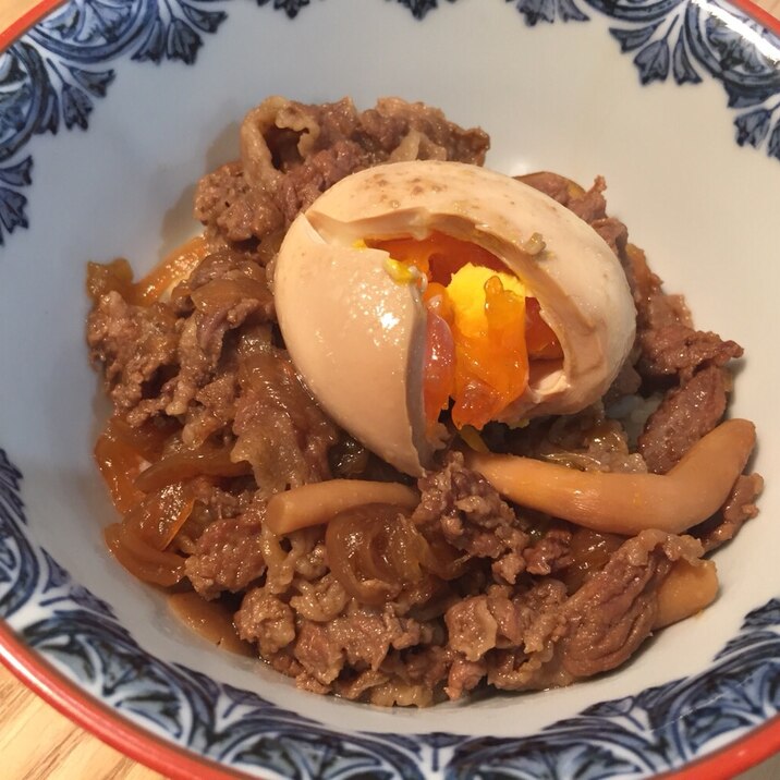 角煮の残ったお汁で、牛丼〜！